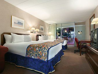Отель Ramada Conference Center South Индианаполис Экстерьер фото